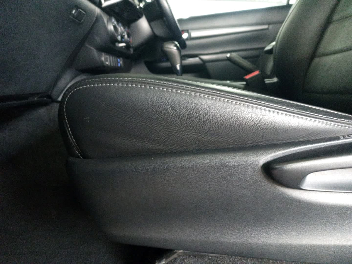 Photo 19 of 28