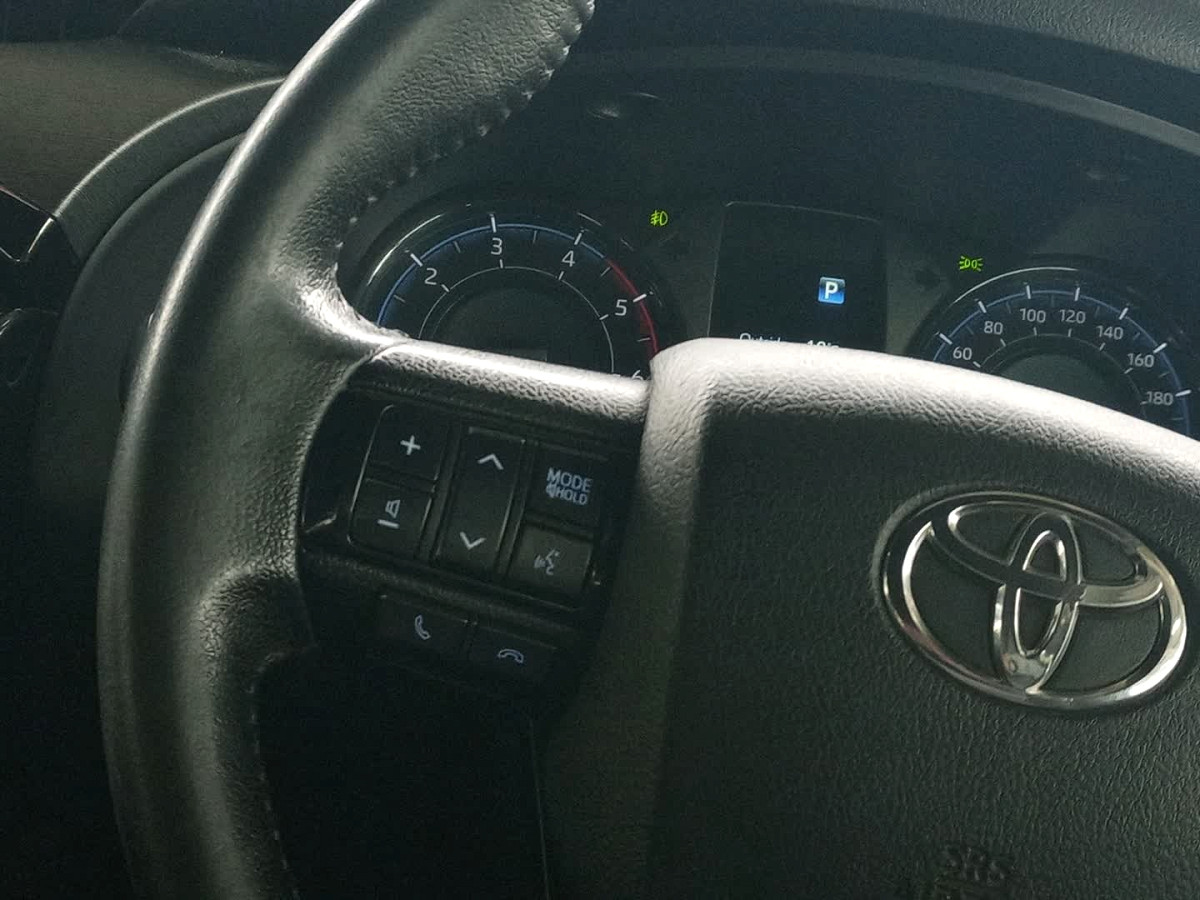 Photo 9 of 27
