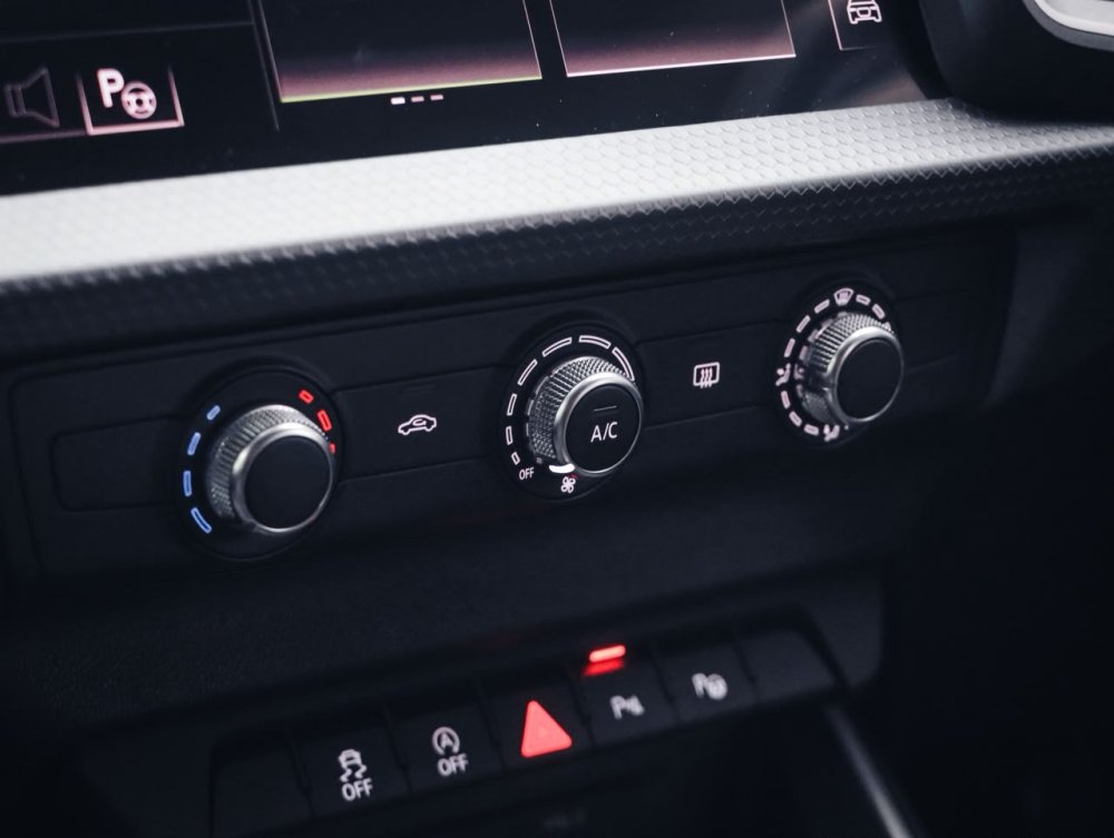 Photo 23 of 24