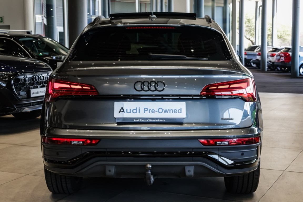 Photo 7 of 20