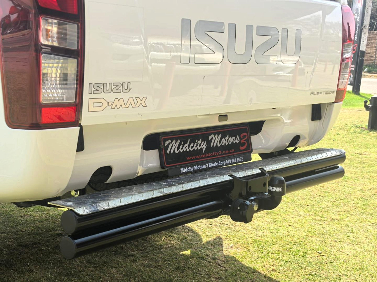 Photo 8 of 24