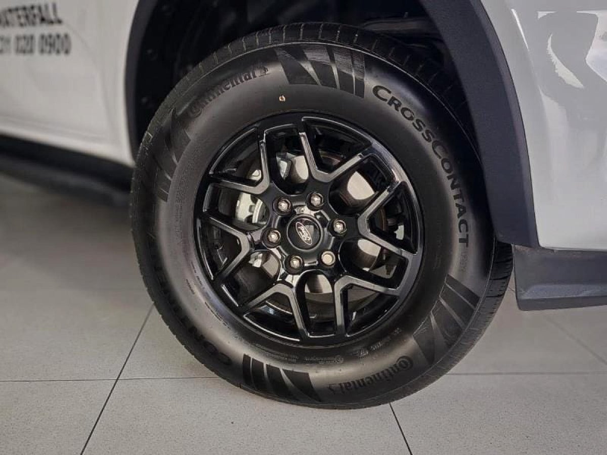 Photo 9 of 19