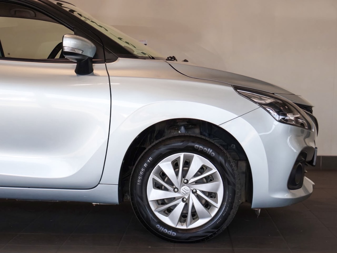 Photo 7 of 20