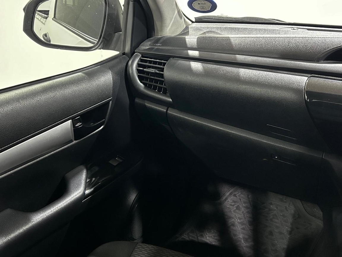 Photo 14 of 25
