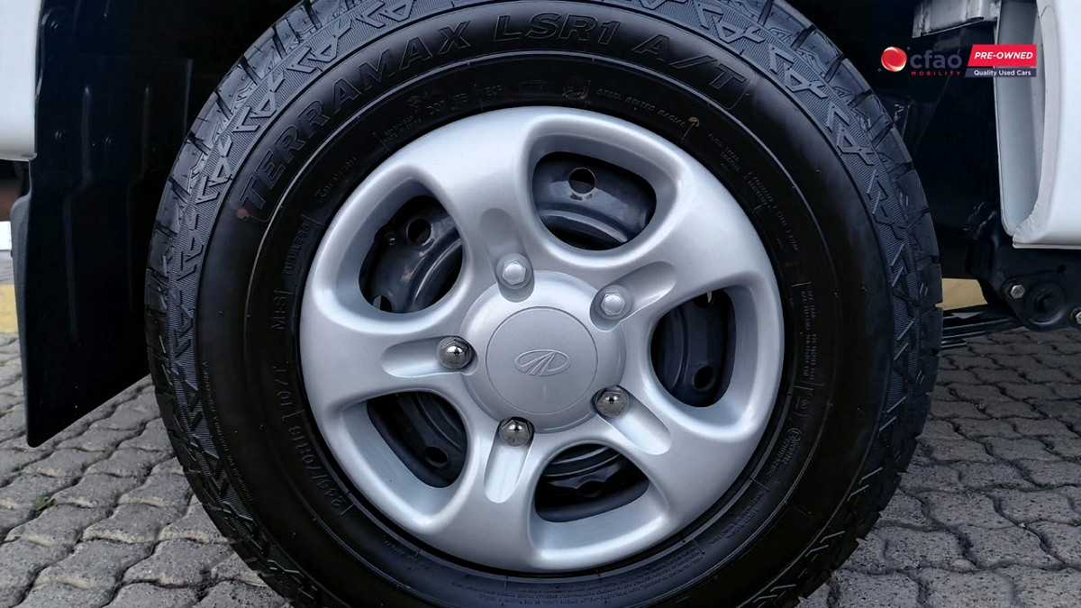 Photo 7 of 18