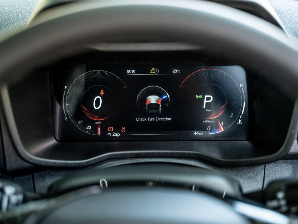 Photo 11 of 16