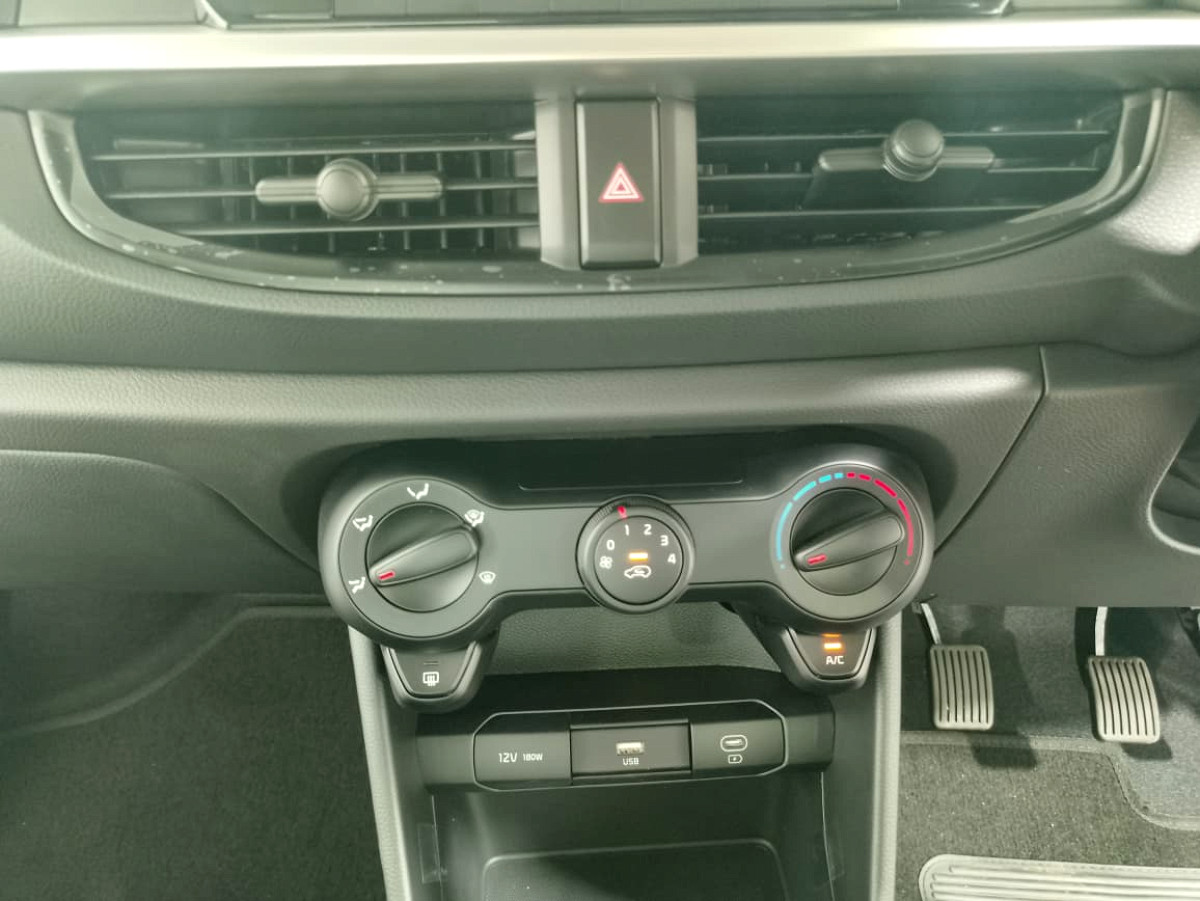 Photo 20 of 26