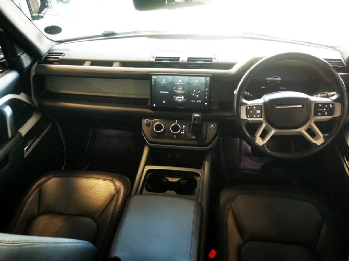 Photo 6 of 9