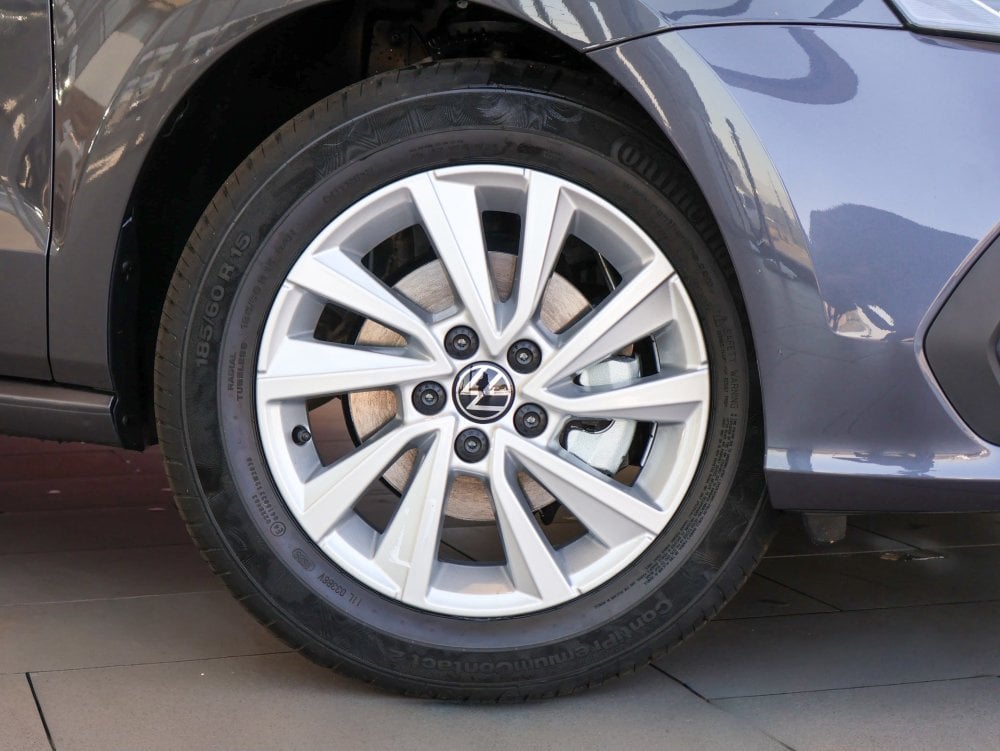 Photo 6 of 32
