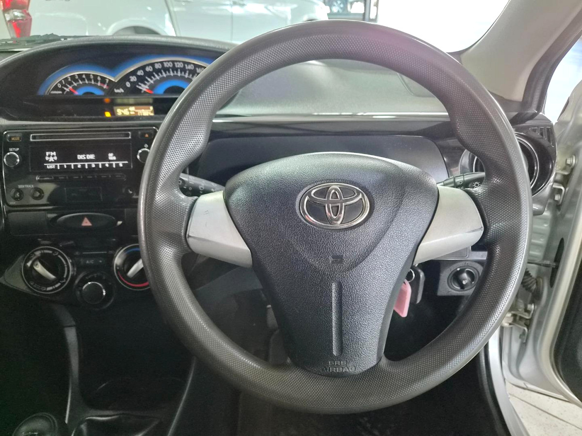 Photo 22 of 24