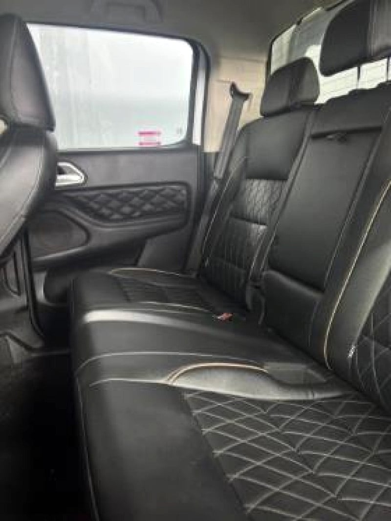 Photo 15 of 20