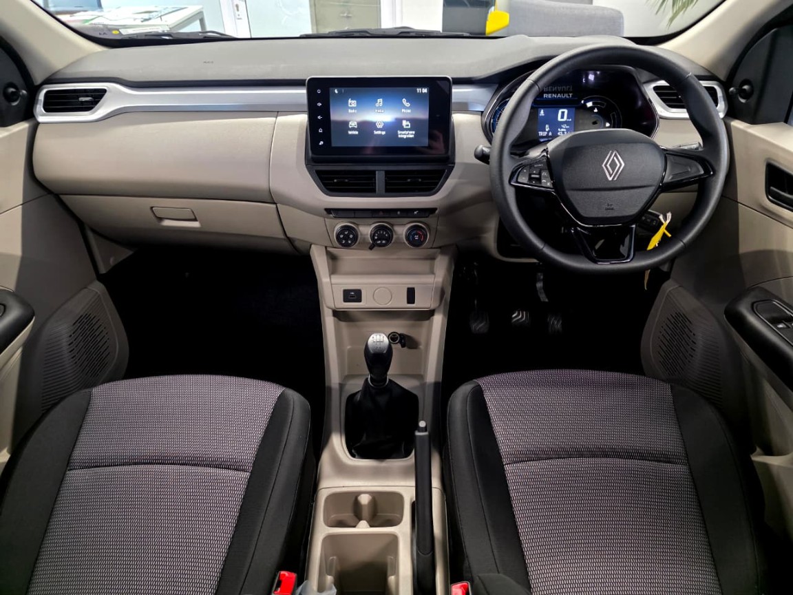 Photo 8 of 26
