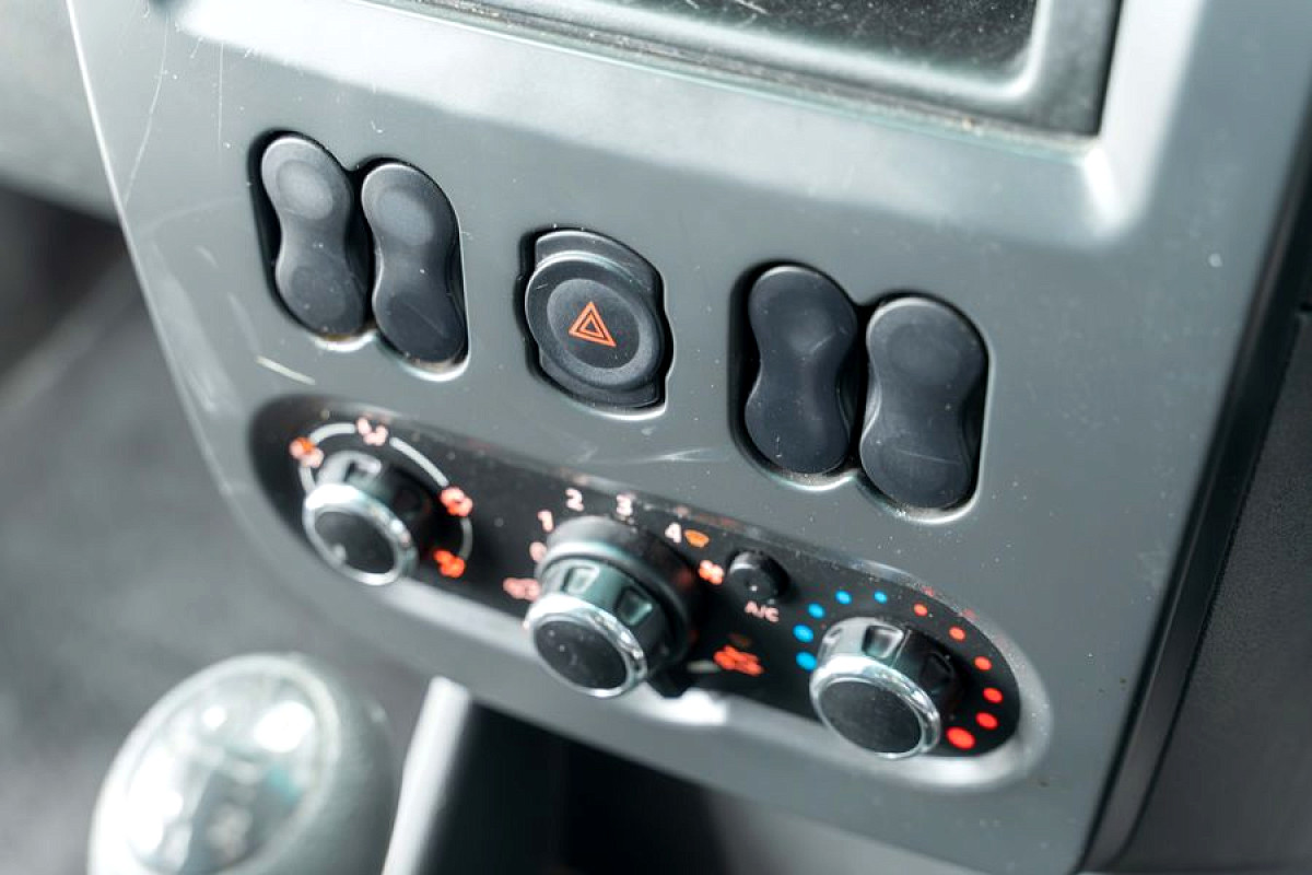 Photo 13 of 21
