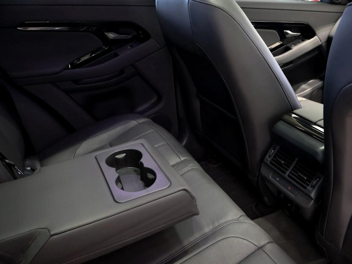 Photo 22 of 27