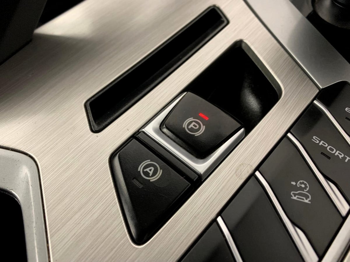 Photo 11 of 20