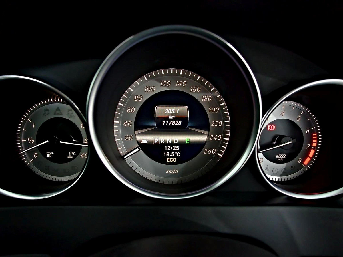 Photo 22 of 30
