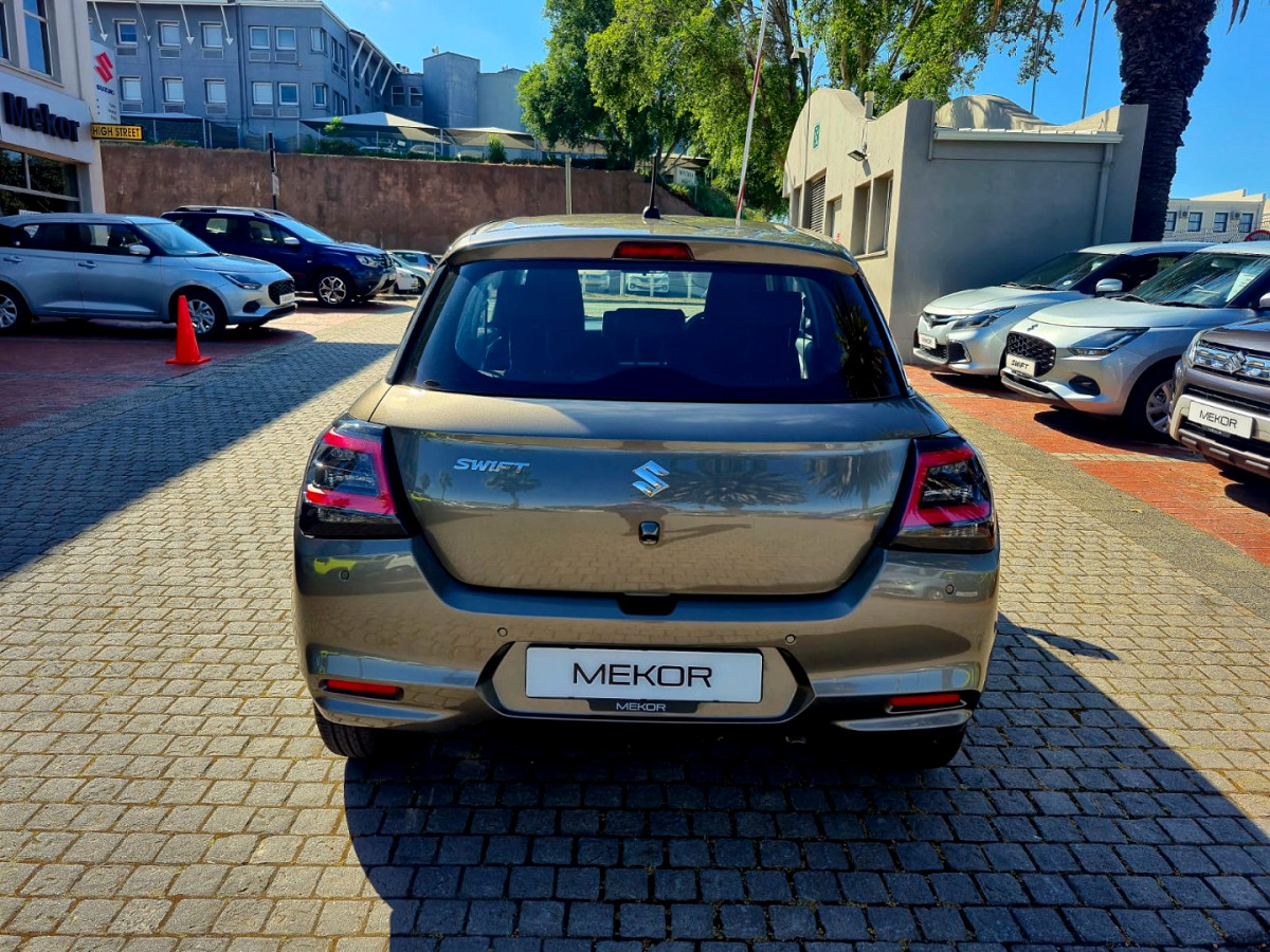 Photo 3 of 16