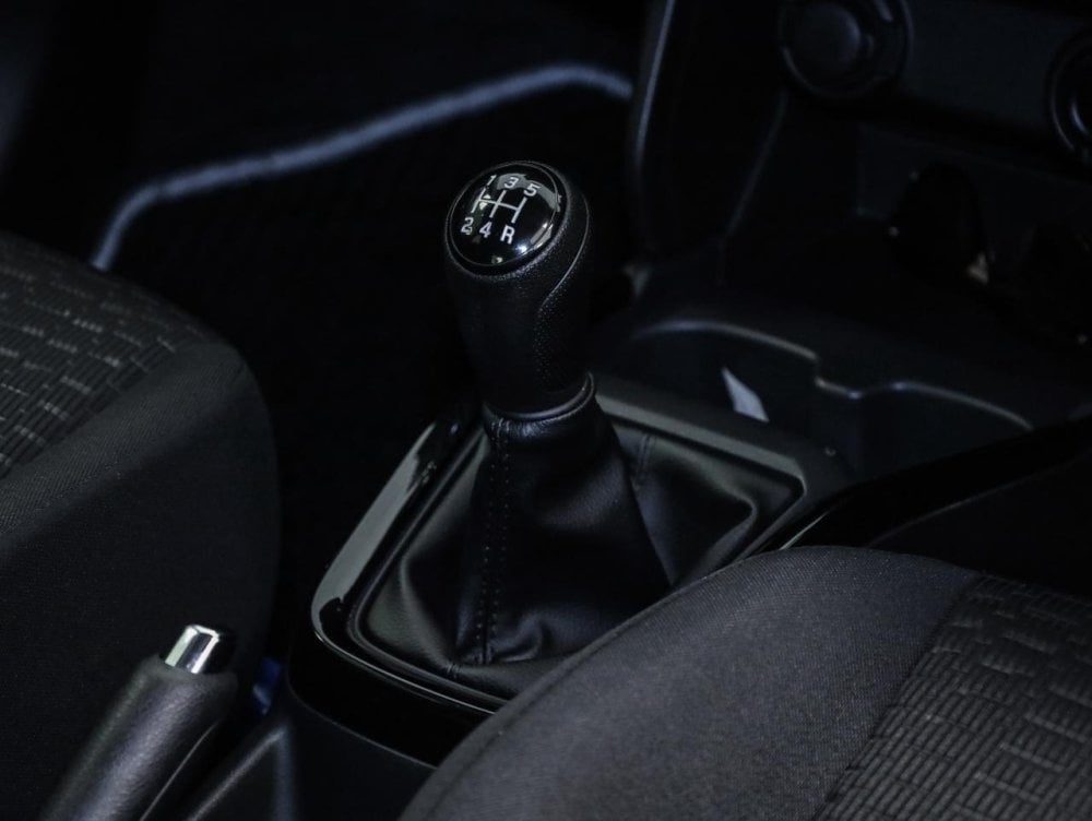 Photo 11 of 23
