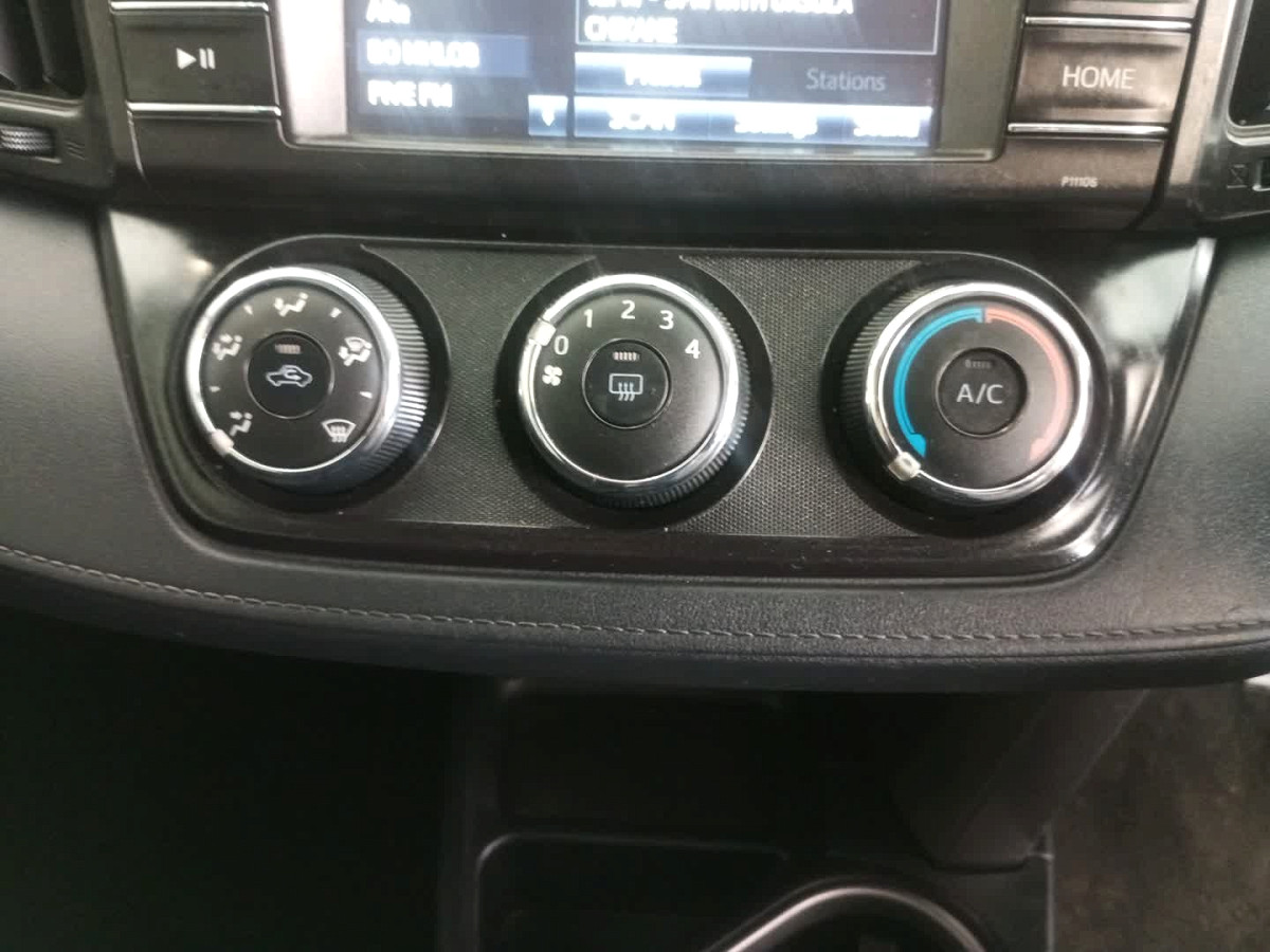 Photo 16 of 21