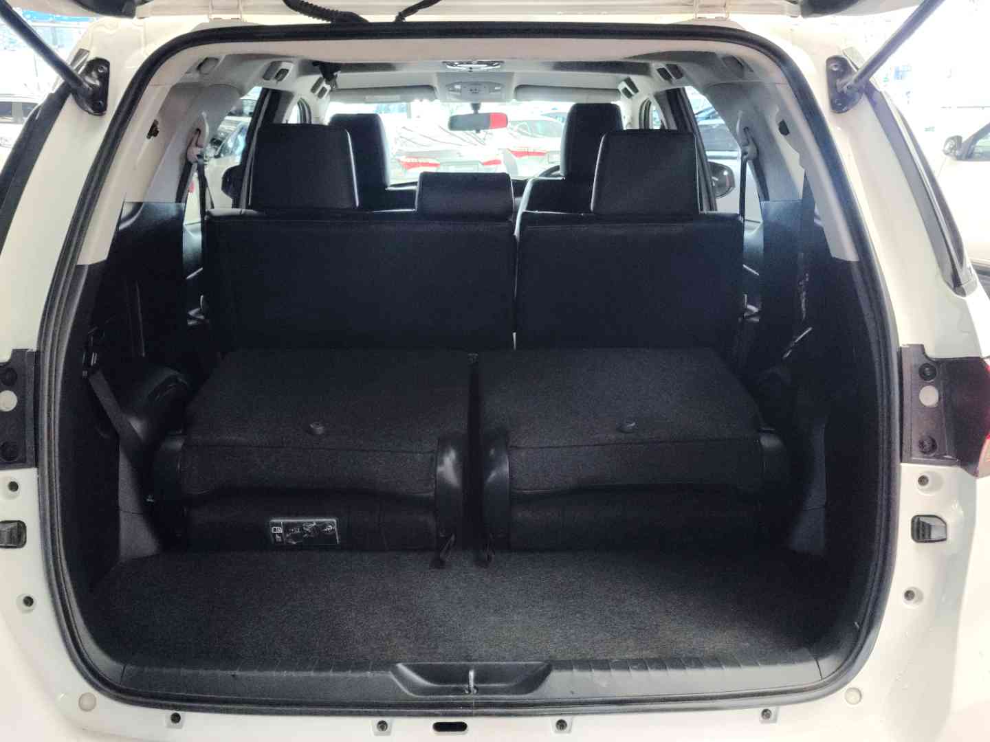 Photo 10 of 20