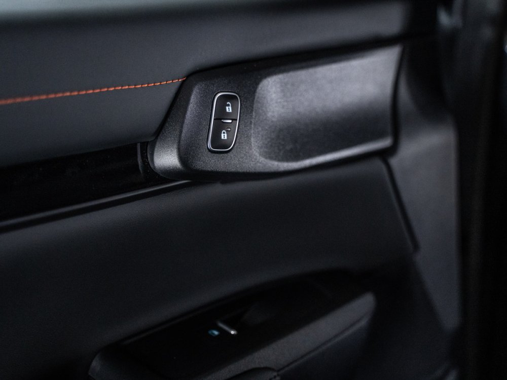 Photo 34 of 35