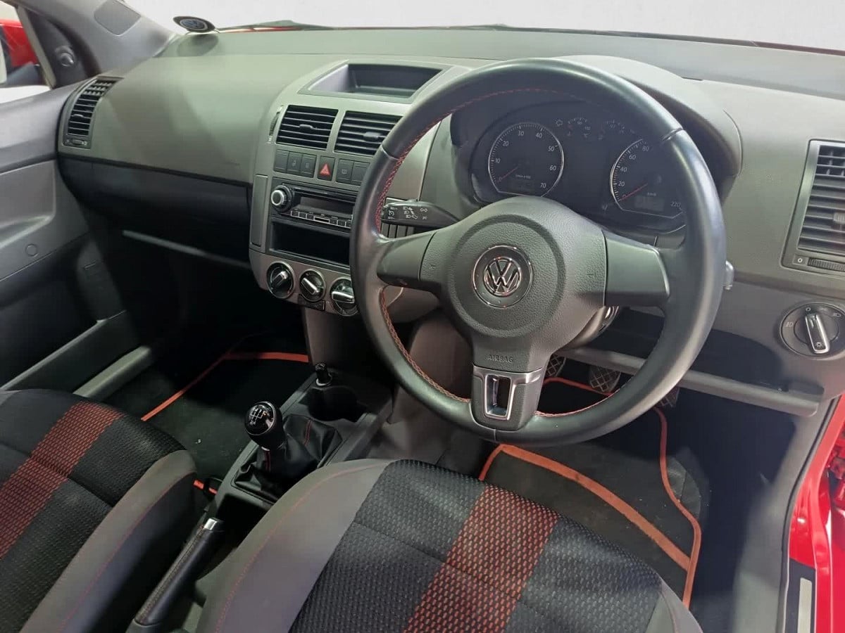Photo 14 of 20