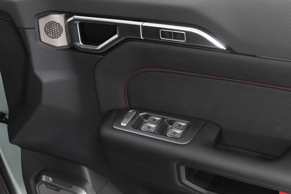Photo 28 of 29