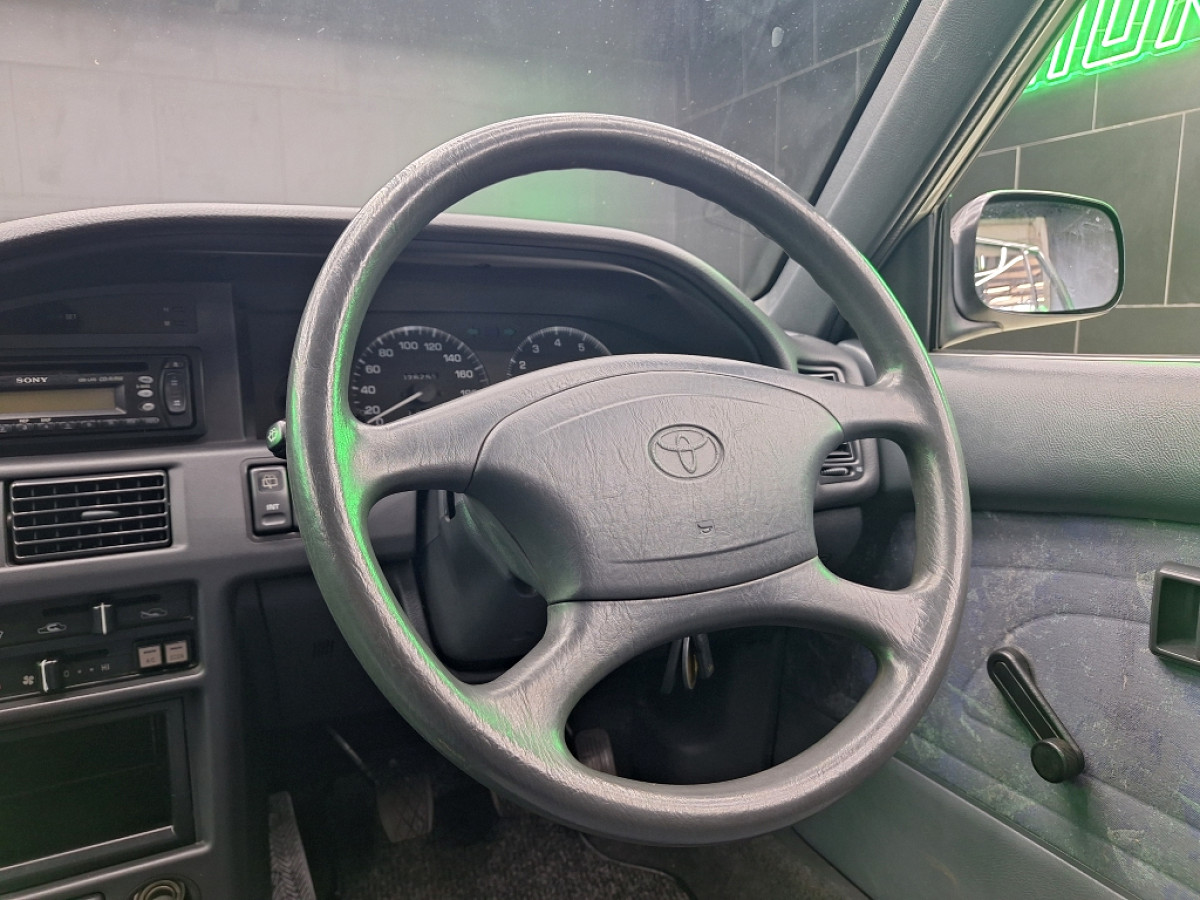 Photo 8 of 20