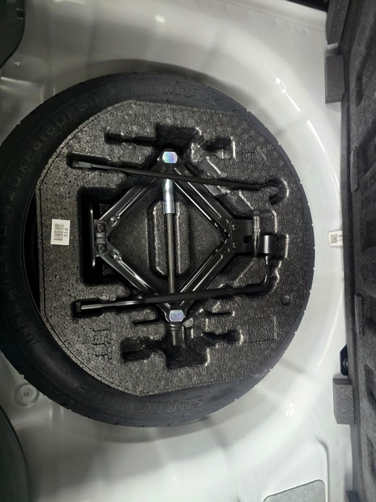 Photo 19 of 23