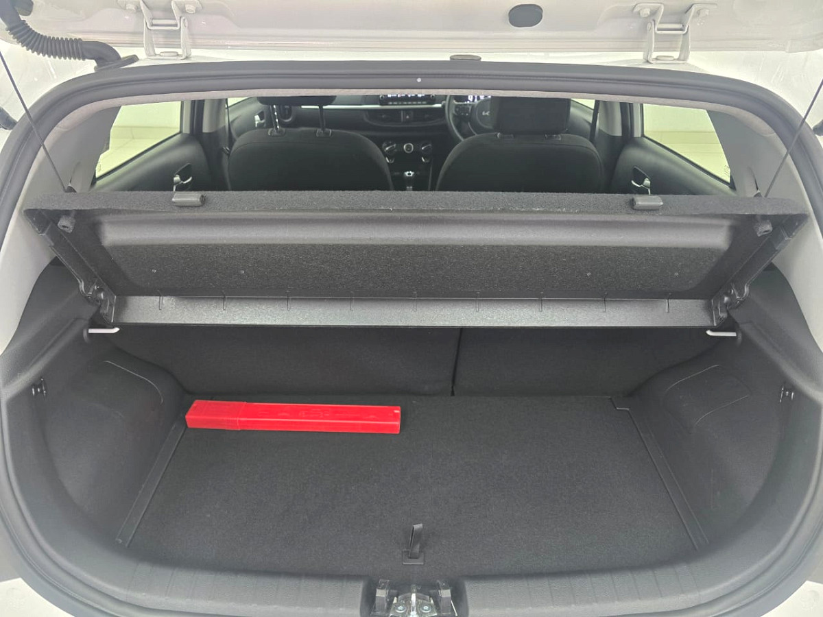 Photo 20 of 23