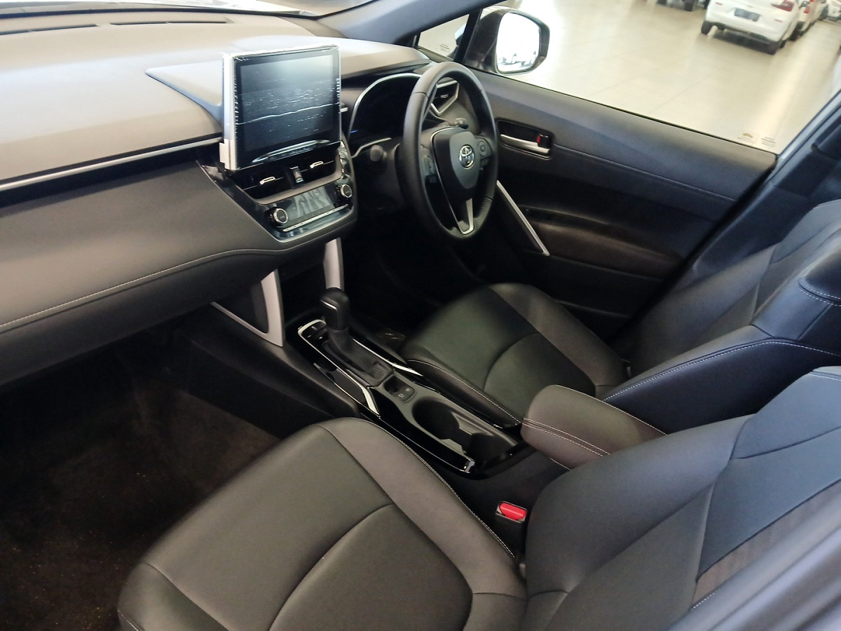 Photo 7 of 9