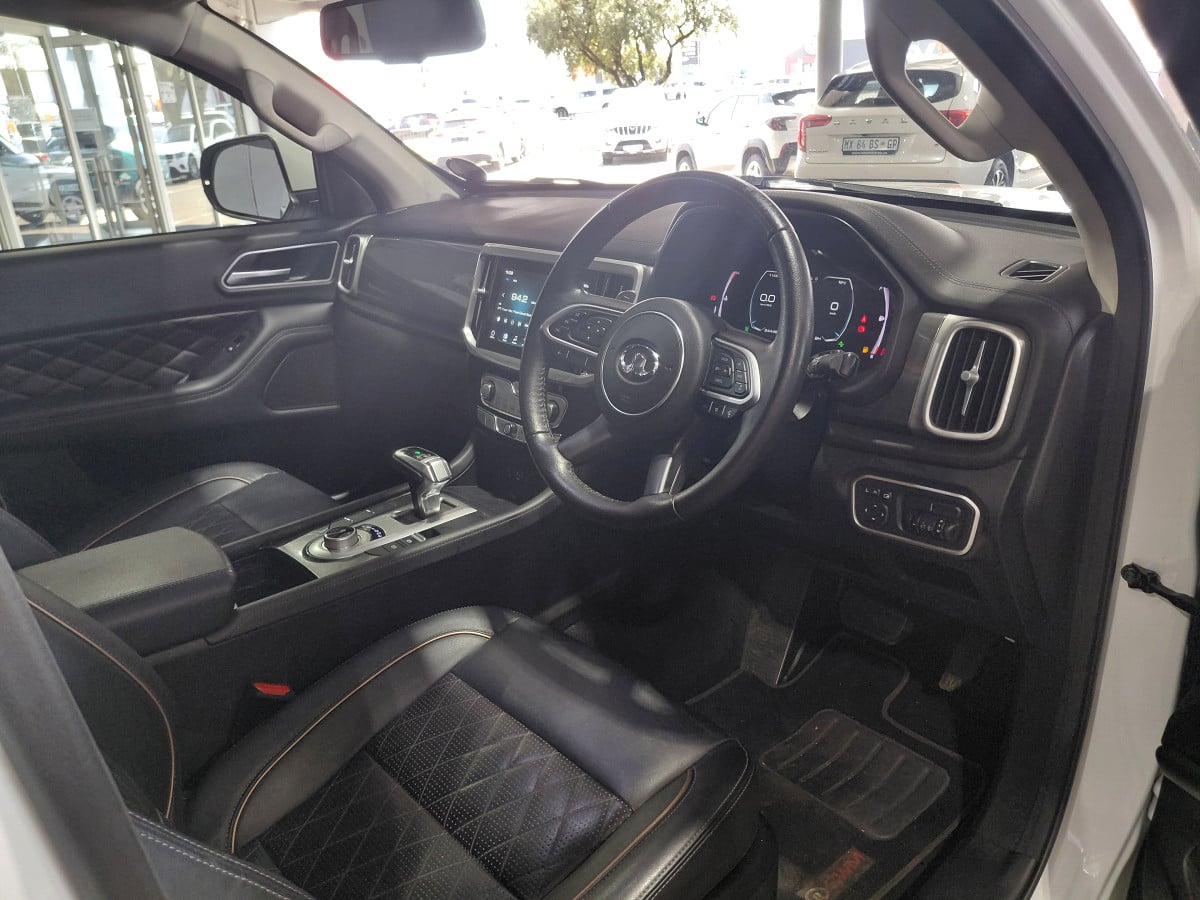 Photo 12 of 15