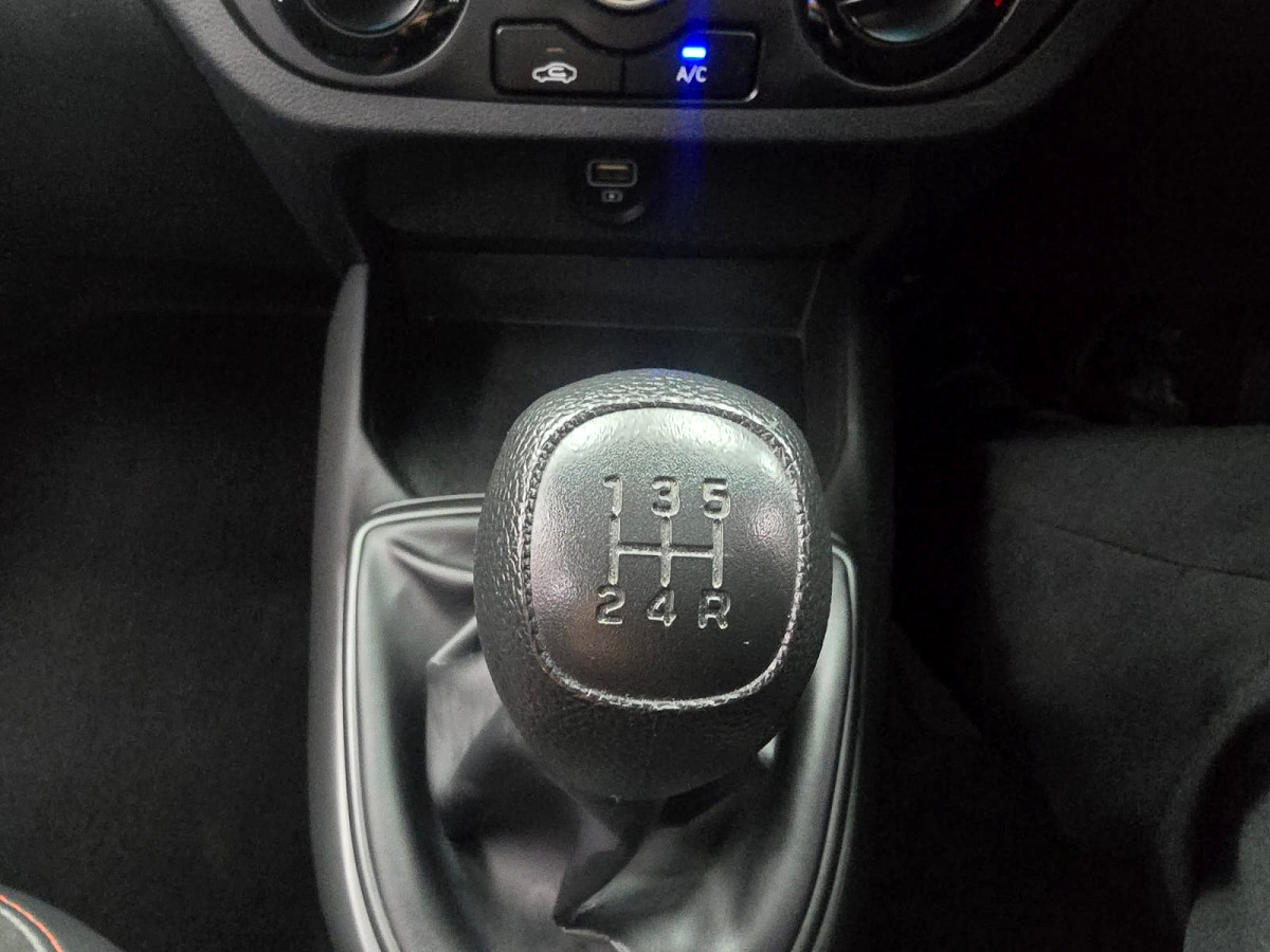 Photo 16 of 21