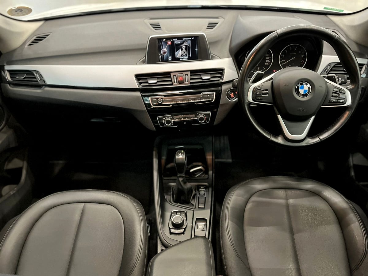 Photo 10 of 14
