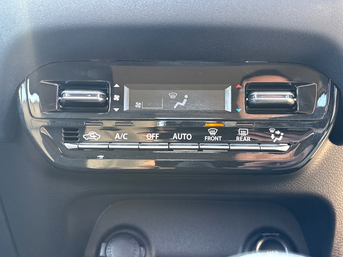Photo 15 of 16