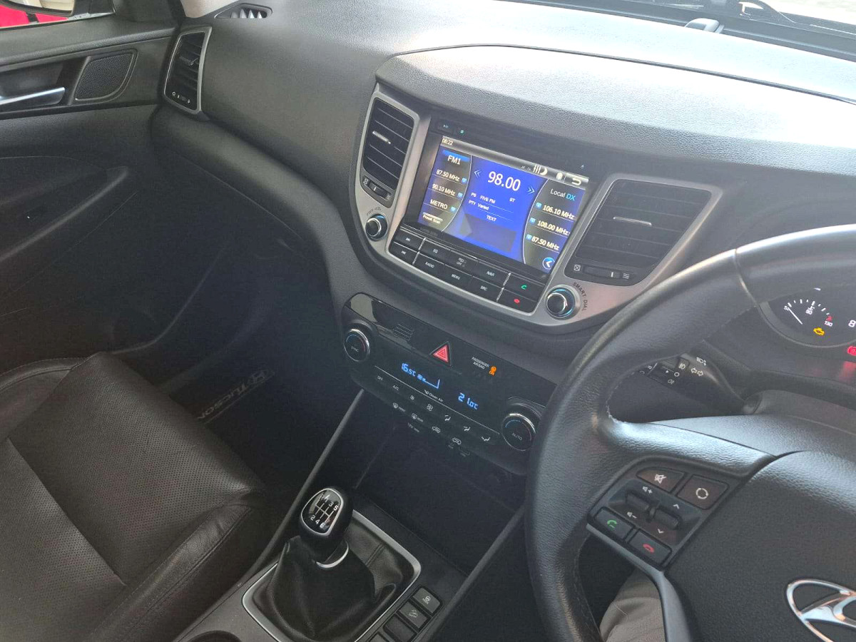 Photo 18 of 20