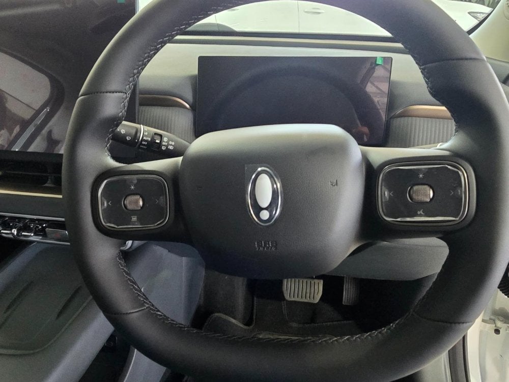 Photo 20 of 24