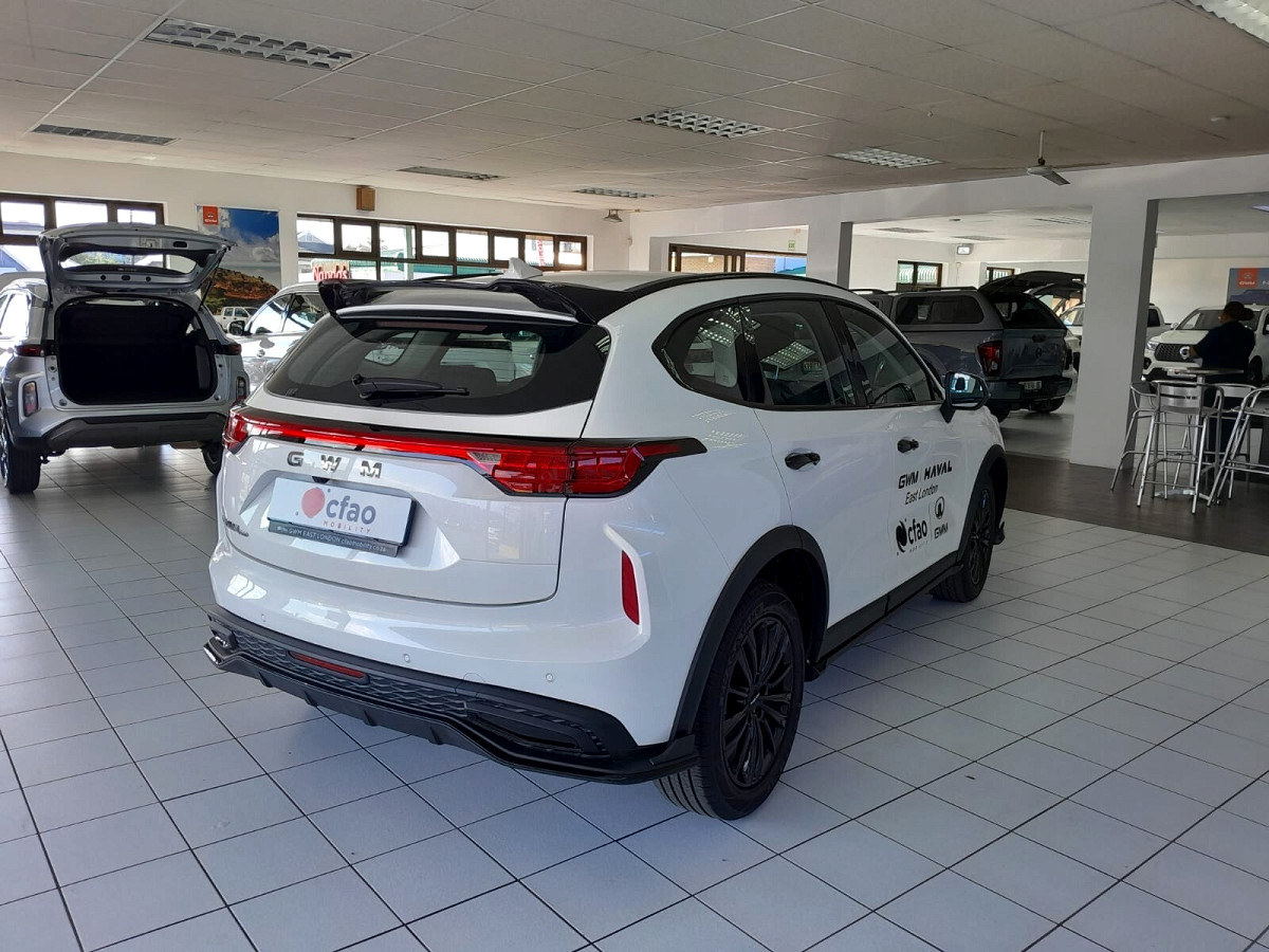 Photo 2 of 32