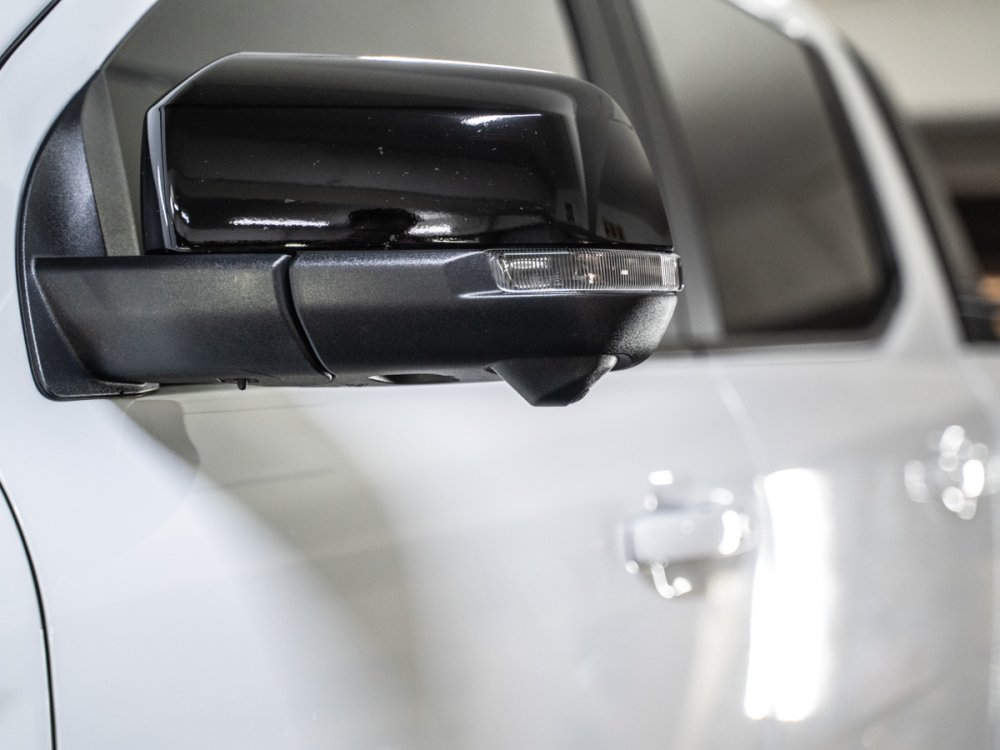 Photo 11 of 34