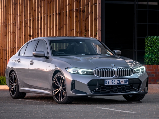 3 Series Image